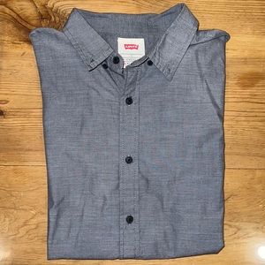 Levi’s Short Sleeve Button Down